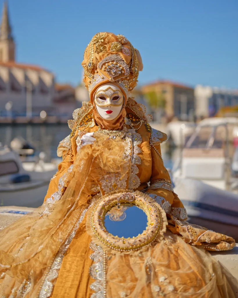 carnaval de venise costume orange pale