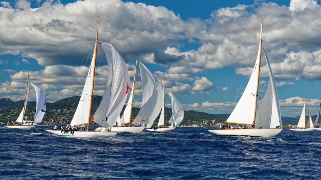 les voiles de saint tropez-regate_stage photo- course-vieux greement